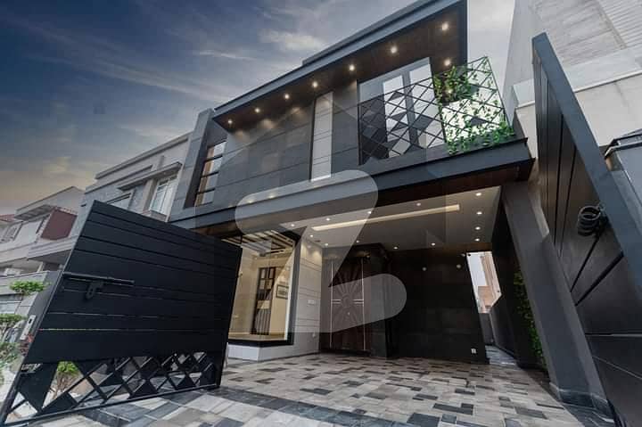 5 MARLA SOLID CONSTRUCTION ULTRA MODERN HOUSE FOR SALE DHA 9 Town DHA