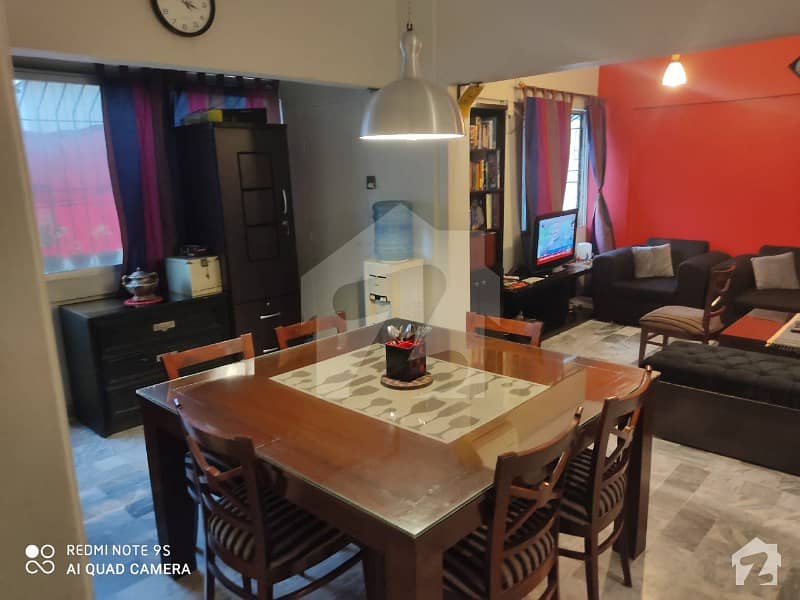 lavish, full renovated flat available for sale in Gulistan e Jauhar block 17