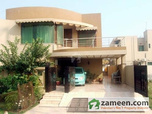 Hot Deal - 1 Kanal Upper Portion For Rent In DHA