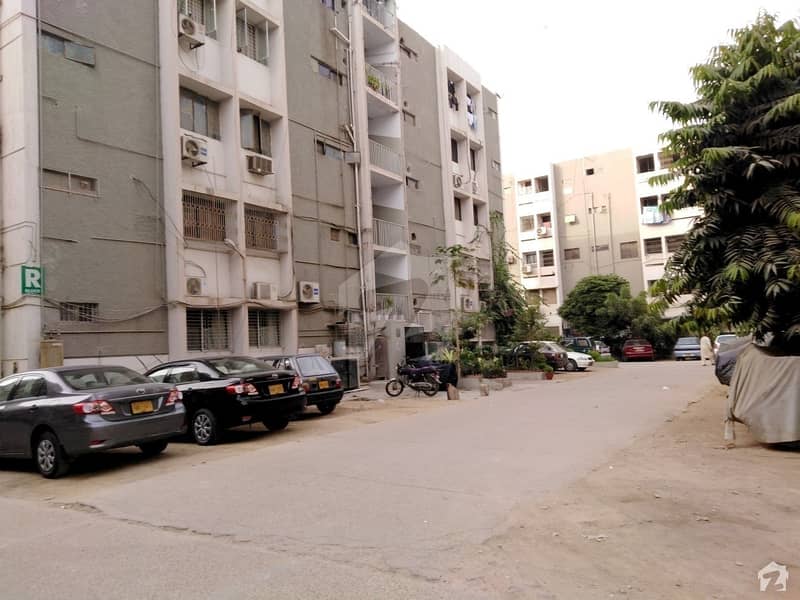 1602 Square Feet Flat Is Available For Sale In Gulshan-e-Iqbal Town