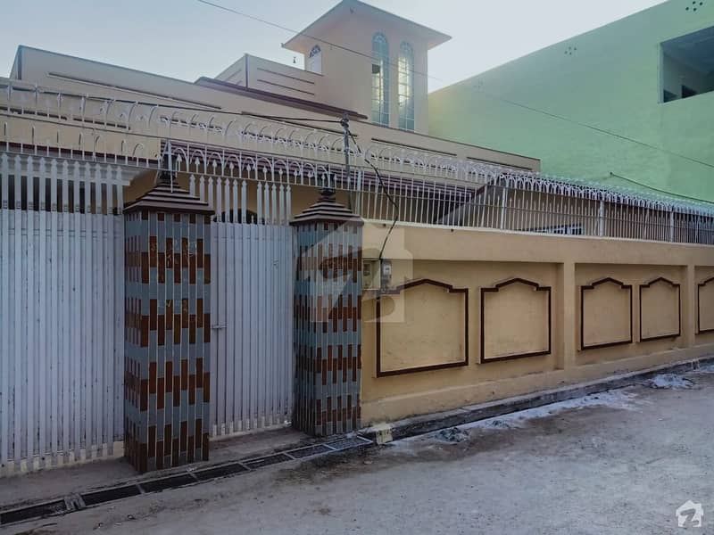 Ashraf Town House Sized 15 Marla For Sale