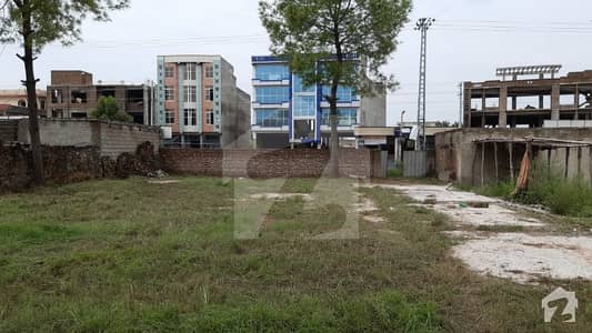 40 Marla Plot Available For Sale At Ideal Location