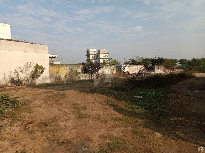 In Others Commercial Plot For Sale Sized 9 Marla