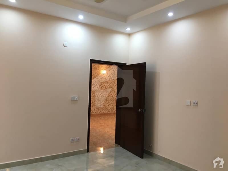 In DHA Defence Upper Portion For Rent Sized 1 Kanal
