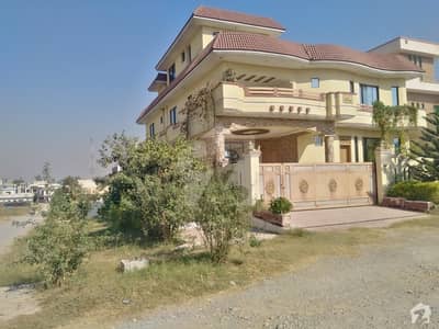 1 Kanal Luxurious Double Storey Corner House With Basement For Sale In F 15 Islamabad 1 Kanal Luxurious Double Storey Corner House With Basement For Sale In F 15 Islamabad