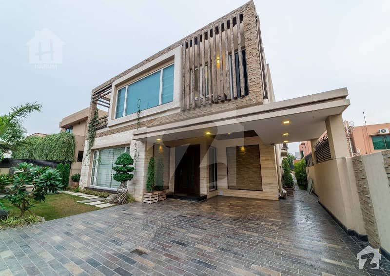 Furnished House Located In Dha Phase 5 Nearby Park
