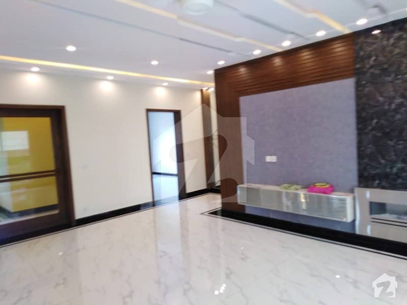 1 Kanal Brand New Stylish House For Sale Sui Gas Society Phase 1