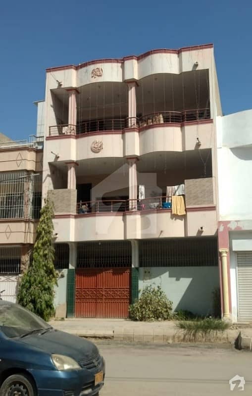 ابوالحسن اصفہا نی روڈ کراچی میں 12 کمروں کا 5 مرلہ مکان 2.6 کروڑ میں برائے فروخت۔