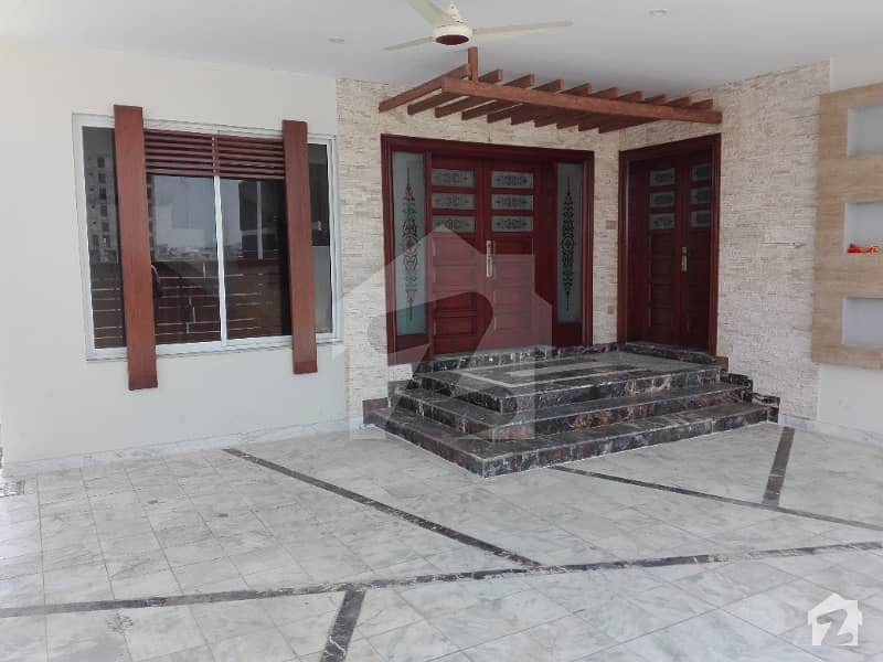 Brand New 1 Kanal House For Beautiful Location