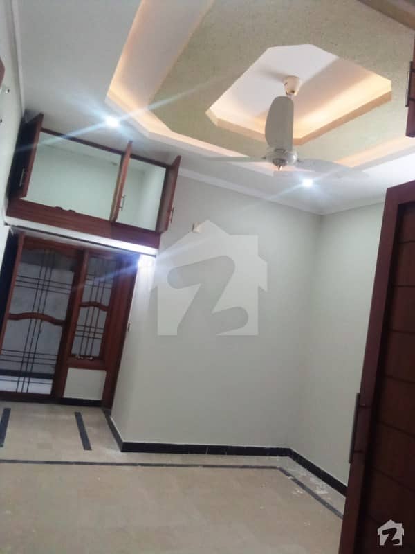 I 9 1 Brand New Lower Portion For Rent Very Good Location Near To Markz Market