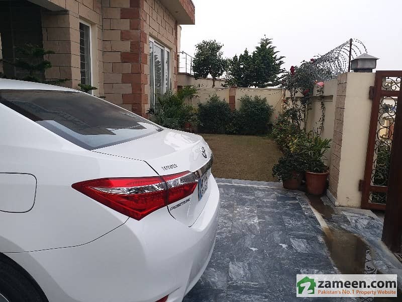 F-84/ Main Nazimuddin Road 2000 Sq Yard House For Sale