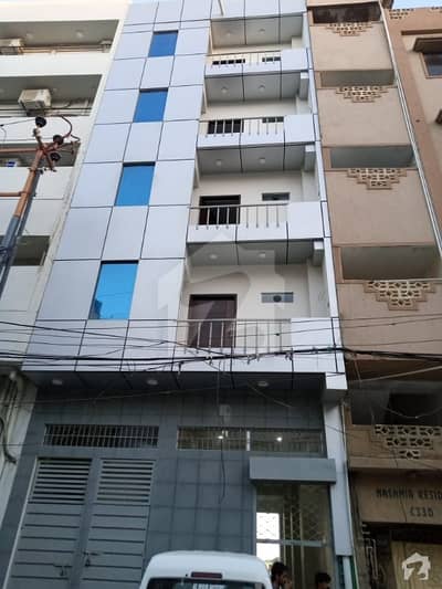 100 Yards Complete Building For Rent