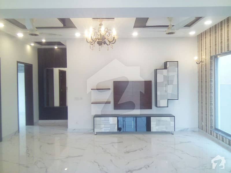 1 Kanal House Is Available For Rent In Dha 7 Block T Lahore