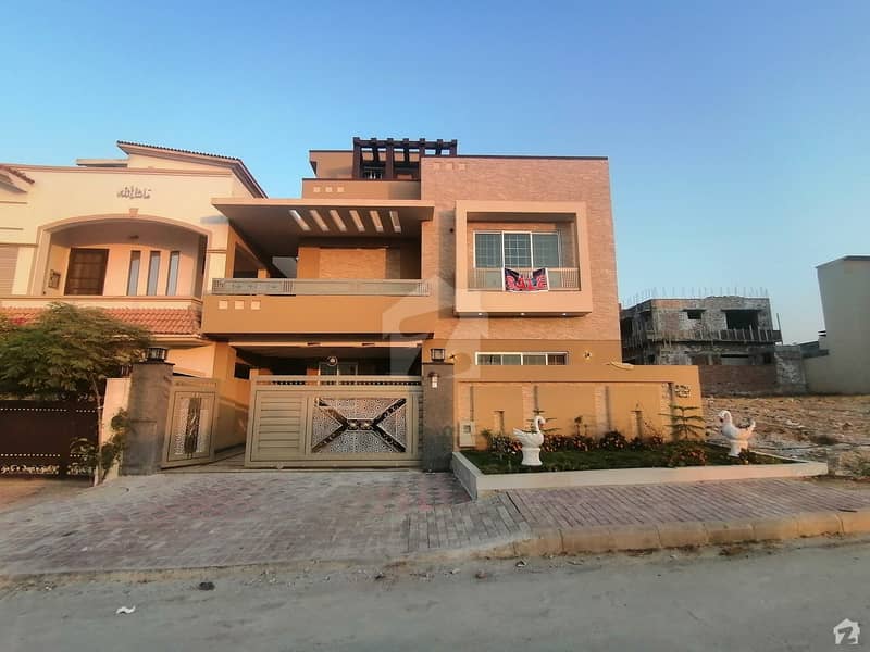 Bahria Town Rawalpindi House For Sale Sized 10 Marla