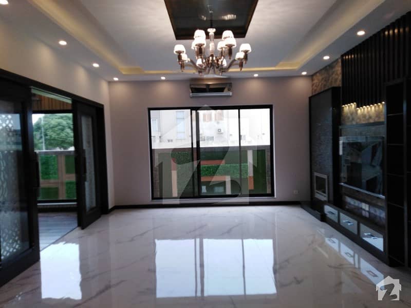1 Kanal Most Lavish New Bungalow For Rent In Dha Phase 5 Near Wateen Chowk