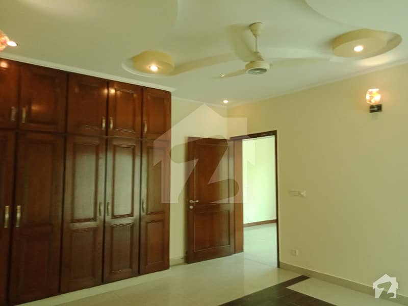 One Kanal Full Renovated House For Rent In Dha Lahore
