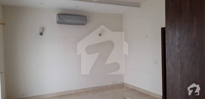 One Kanal Brand New Lower Lock Upper Portion For Rent In Dha Phase6 Lahore