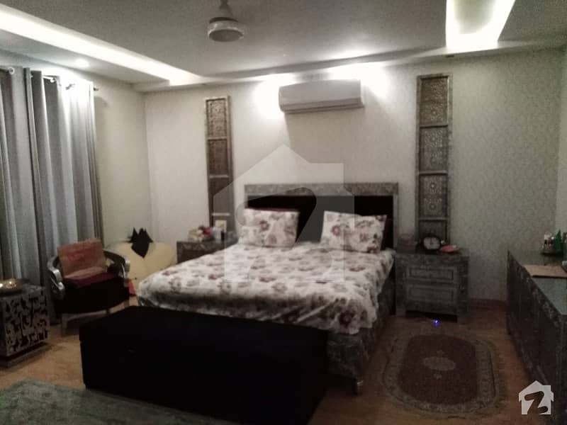 سوئی گیس سوسائٹی فیز 1 سوئی گیس ہاؤسنگ سوسائٹی لاہور میں 5 کمروں کا 1 کنال مکان 3.9 کروڑ میں برائے فروخت۔