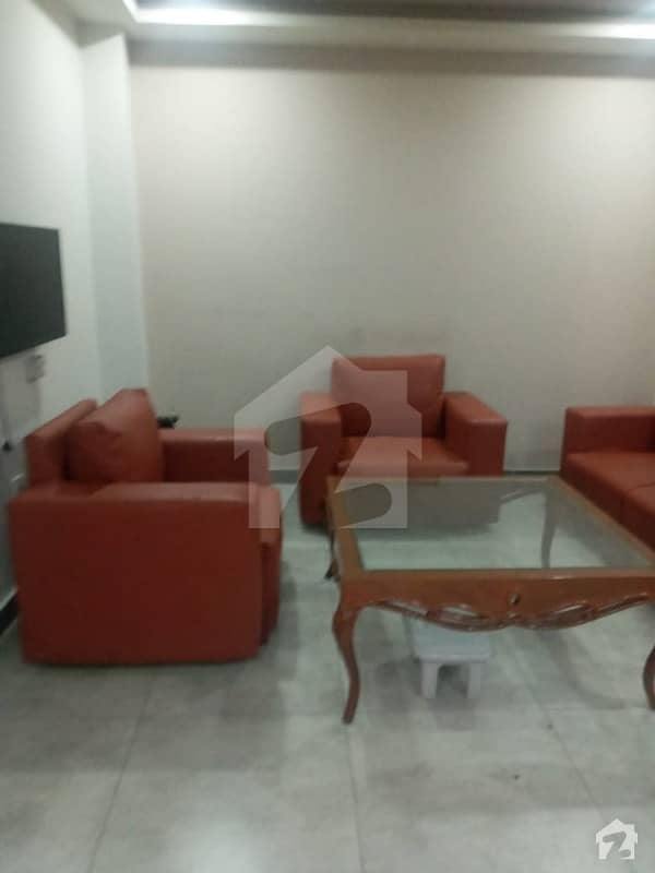 Beautiful 2 Bedroom Attach Washroom Fully Furnished Apartment Available For Rant