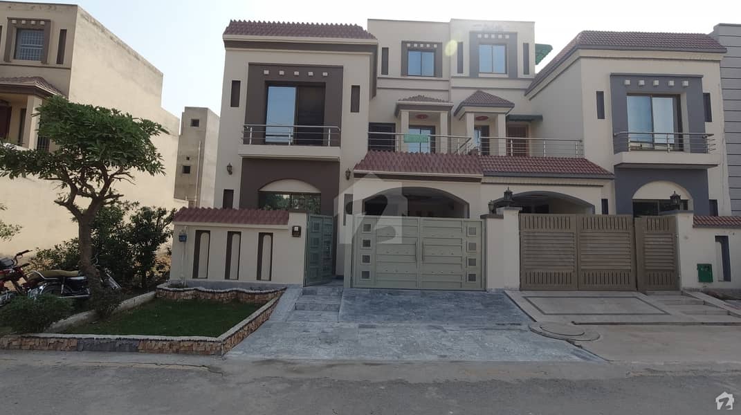 5 Marla House Available For Sale In Bahria Town