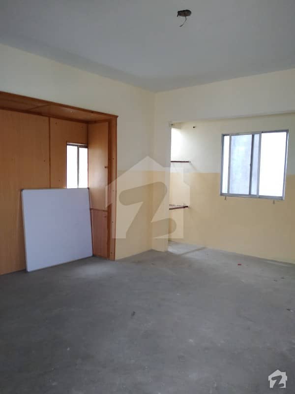 240 Yards 2nd Floor 3 Big Rooms With Attached Bath And Terrace