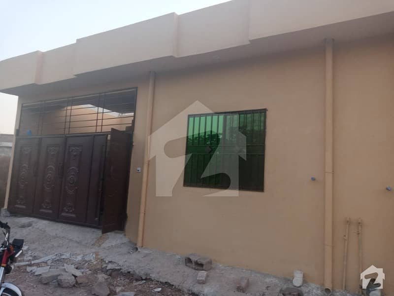 House Single Storey Brand New Is Available For Sale
