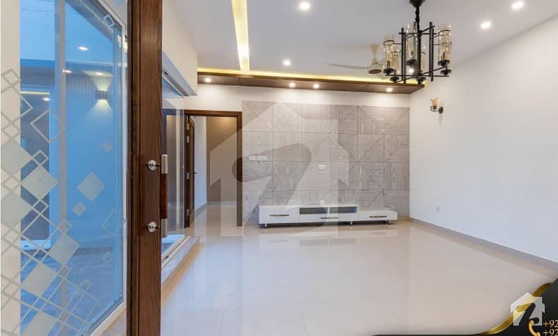 1 Kanal Luxurious Bungalow Is Available For Rent At Phase 4