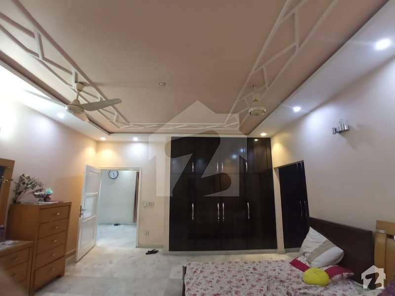 1 Kanal Slightly Used House Is Available For Sale In Wapda Town