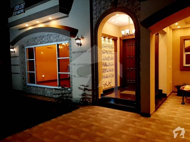 1 Kanal Beautiful Luxury house for Rent Original Picture are Attached