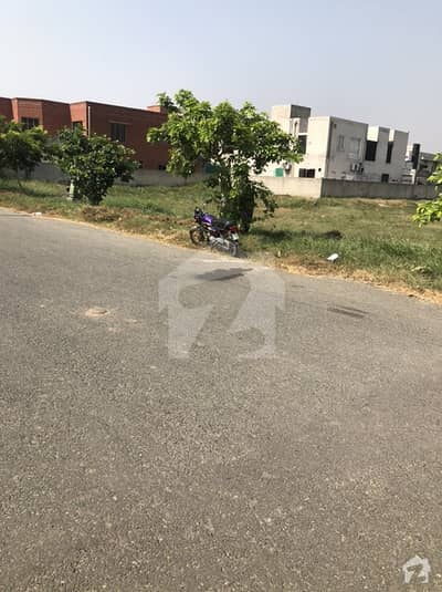Dha Phase 3 Block Z Plot 525 Hot Location Main Road Dha Phase 3 Block Z Plot 525 Hot Location Main Road