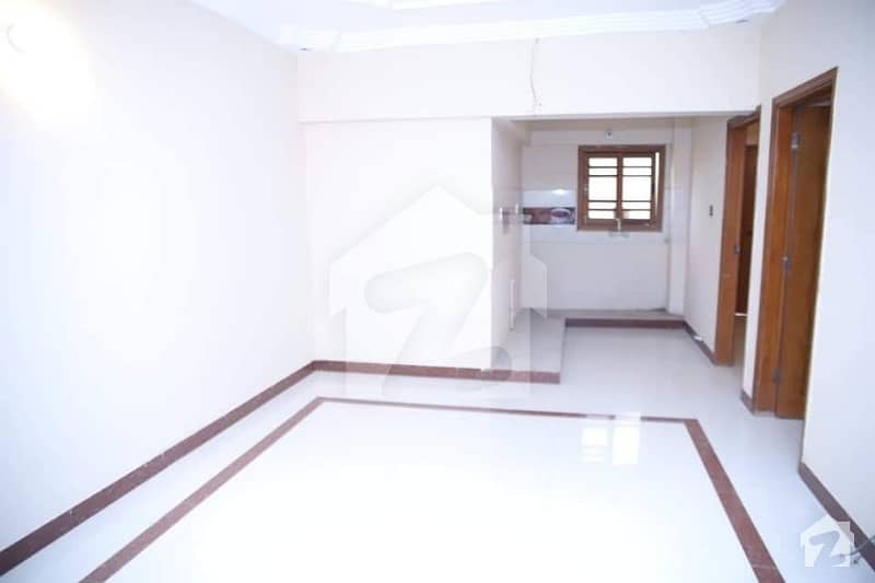Flat Of 1700  Square Feet For Sale In Amil Colony