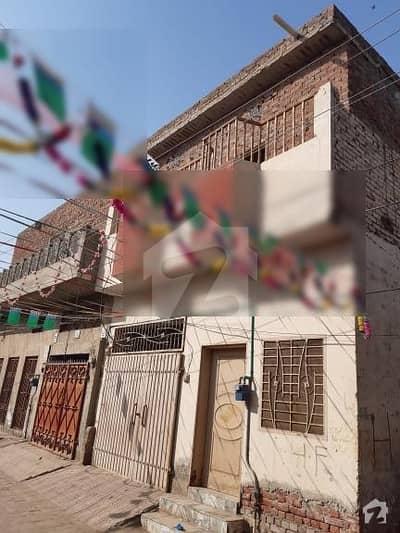900  Square Feet House In Central Hassanabad Colony For Sale