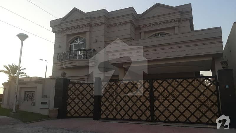 1 Kanal Corner House with Bssement In Bahria Town Phase 3 Rawalpindi