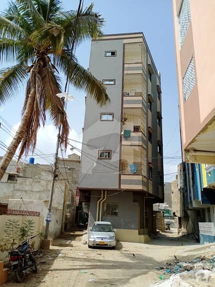 Flat In Malir Sized 850  Square Feet Is Available