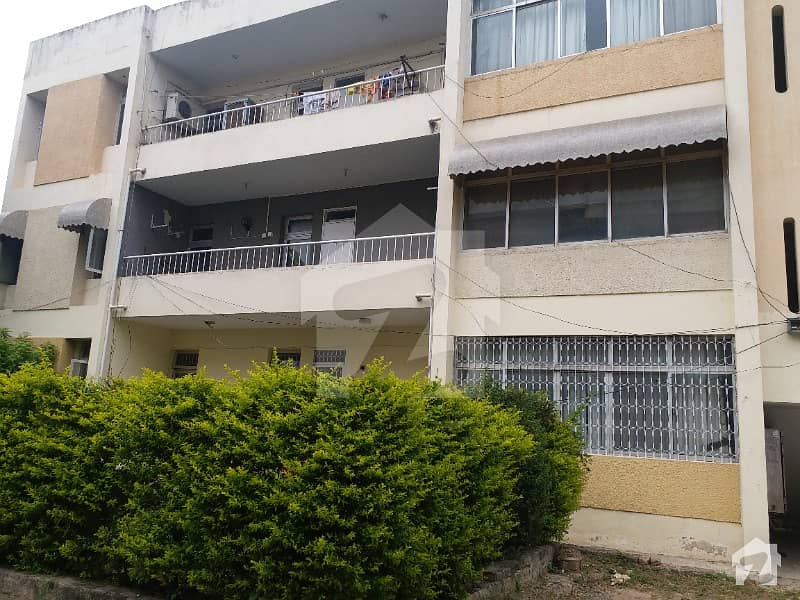 Askari 4 First Floor Flat Available  For Sale Best Location