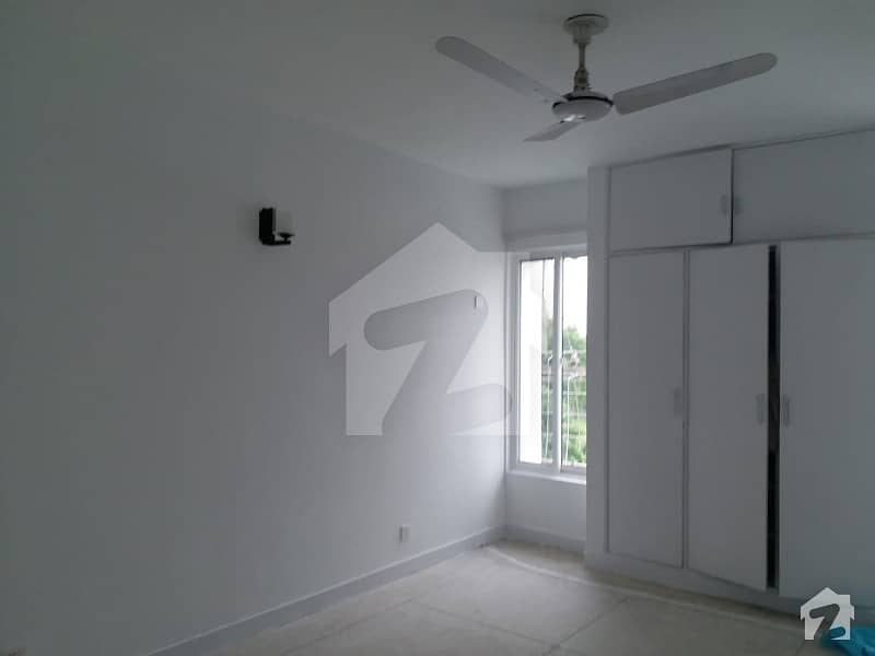 Askari 2 Ground Floor Flat Renovated Available For Sale