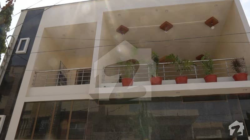 گلشنِ اقبال - بلاک 6 گلشنِ اقبال گلشنِ اقبال ٹاؤن کراچی میں 6 کمروں کا 12 مرلہ مکان 6.5 کروڑ میں برائے فروخت۔