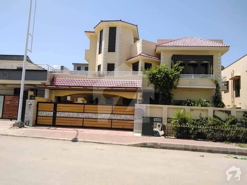 22 Marla Beautiful House For Sale In Usmand Bahria Town Phase8