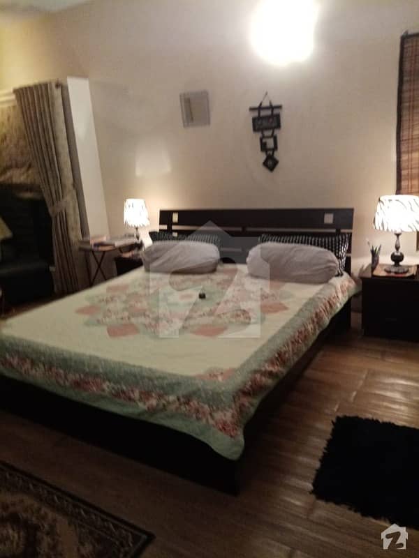 Bungalow Fully Furnished Room Only For Females