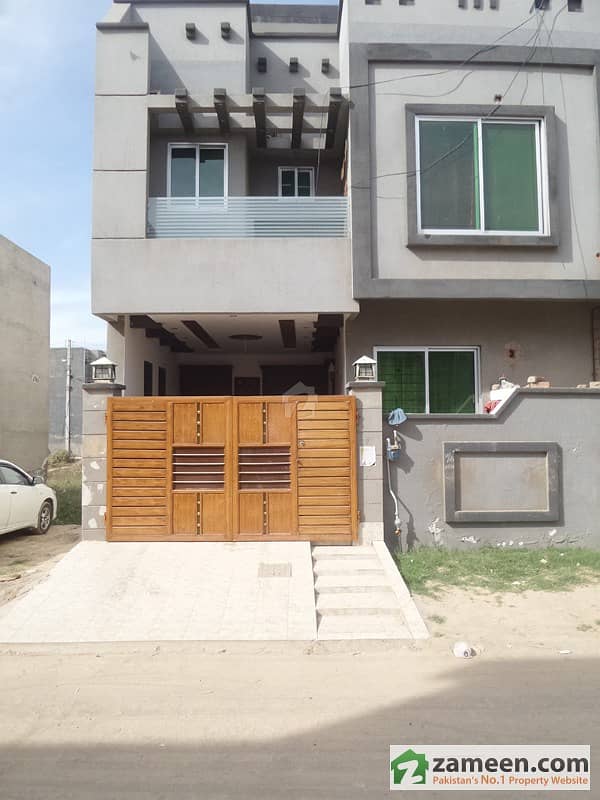 Full House Is Available For Rent Johar Town Phase 2 Block R3, Johar