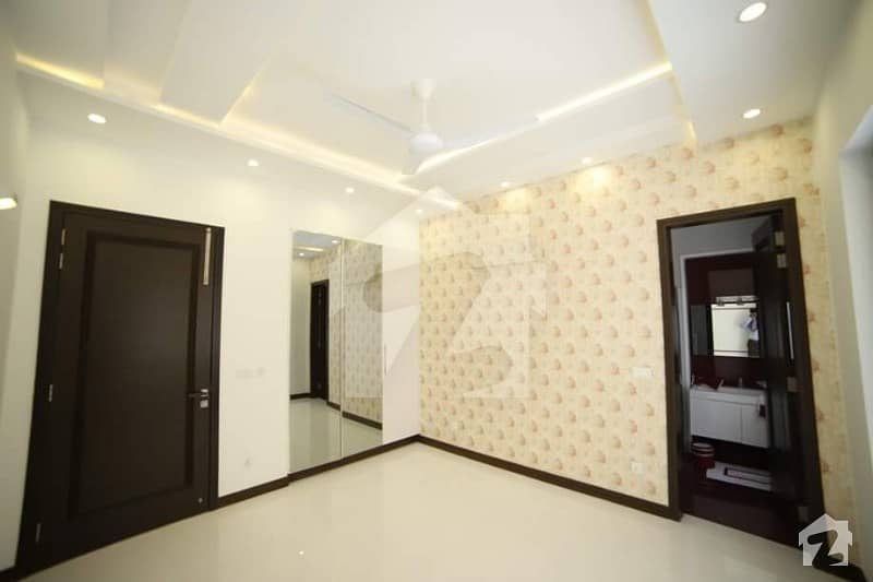 10 Marla Beautiful House In Dha Phase 5 In Reasonable Rent