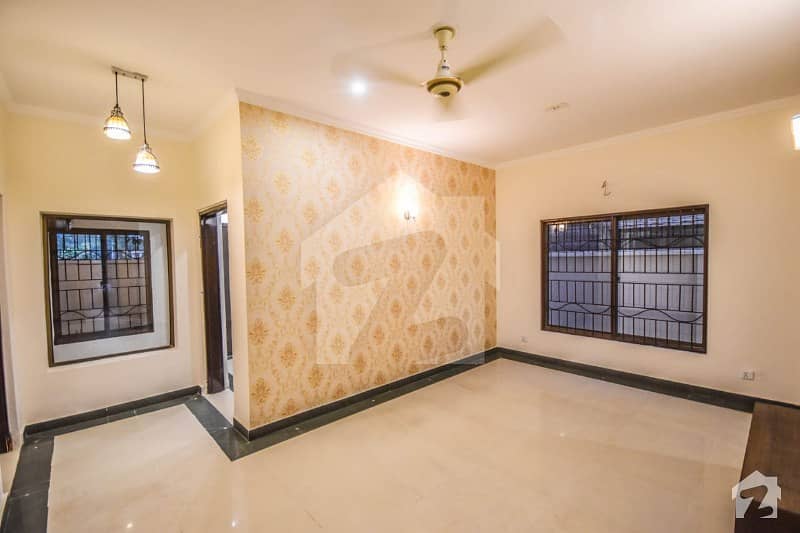 10 Marla Corner Beautiful House In Elite Villas Badian Road Near Dha Phase 7