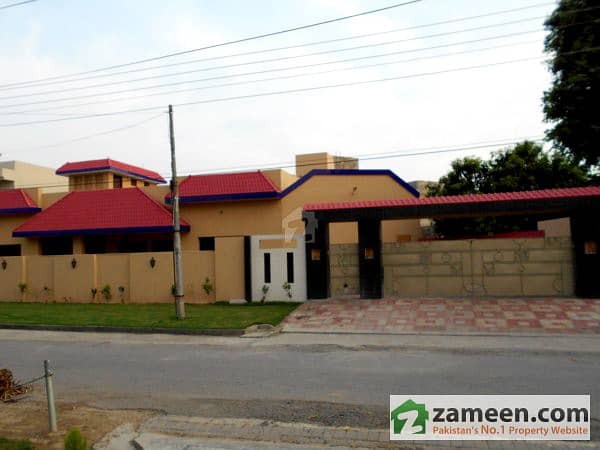 House For Sale In Model Town On ideal Location