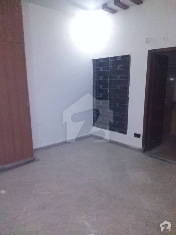 Ideal House For Rent In Taj Bagh Scheme