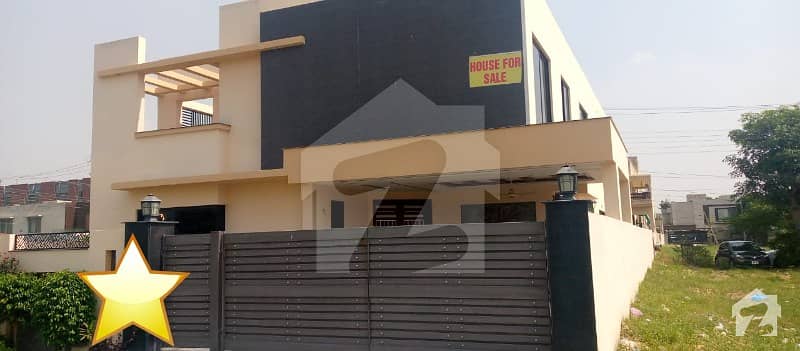 1 Kanal Brand New House For Sale In State Life Society