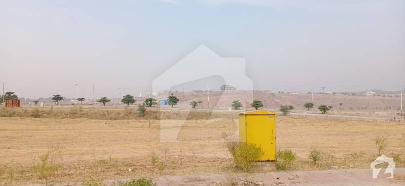 1 Kanal Top Height Location Plot For Sale In Sector B Dha Phase -3 Islamabad.