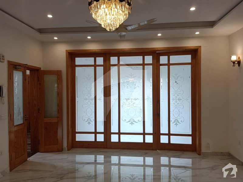 10 Marla Brand New Luxury House For Sale In Bahria Town Lahore