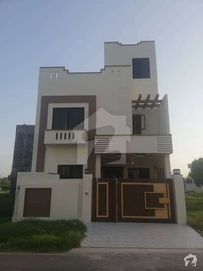 05 Marlas House for Sale in Prime-C