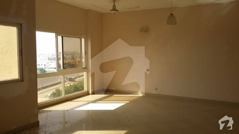 4 Bedrooms Sea Facing West Open Apartment Available For Rent