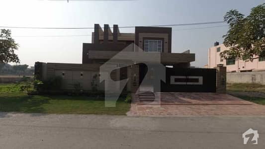جوڈیشل کالونی فیز 3 جوڈیشل کالونی لاہور میں 5 کمروں کا 1 کنال مکان 4.4 کروڑ میں برائے فروخت۔ جوڈیشل کالونی فیز 3 جوڈیشل کالونی لاہور میں 5 کمروں کا 1 کنال مکان 4.4 کروڑ میں برائے فروخت۔